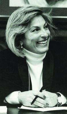 &iquest;QU&Eacute; LES PASA  A ESTOS SOCIALISTAS? MOCI&Oacute;N S&Iacute;.