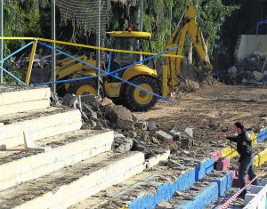 LA CIUDAD DEPORTIVA  NO HACE FALTA